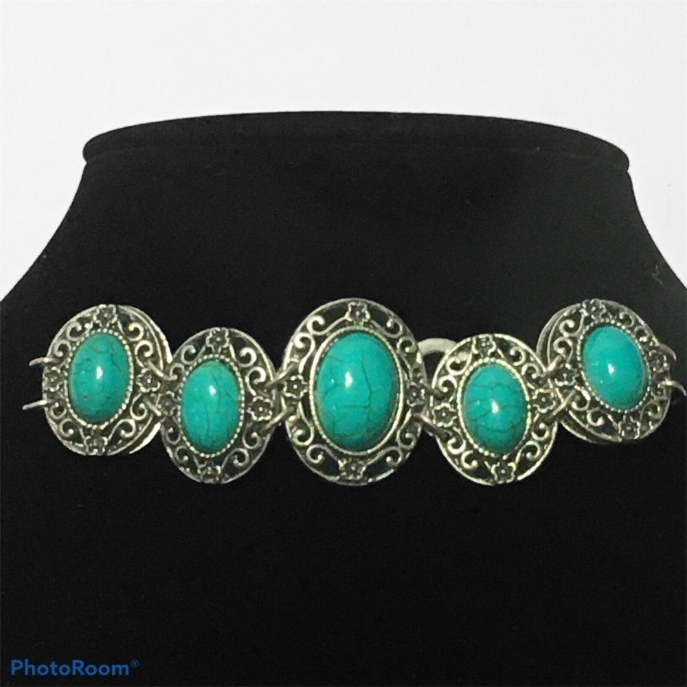 Silver Tone Faux Turquoise Oval  Link Bracelet